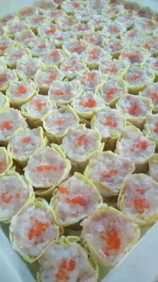 汕尾特產(chǎn)燒賣肉餃海豐特產(chǎn)小米餃番薯粉餃正宗地瓜餃海豐小米