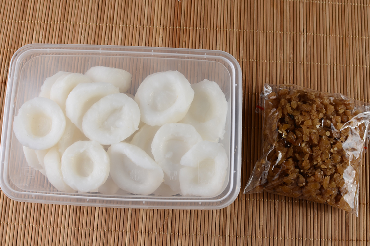 潮汕咸水粿 潮汕特產(chǎn)小吃水粿 河粉 配菜脯 蘿卜干 30個(gè)裝 咸水果