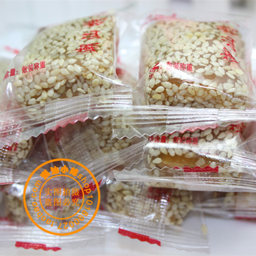 特色夾心鴨脖糖 單條獨(dú)立包裝優(yōu)質(zhì)夾心花生芝麻軟糖牛皮糖