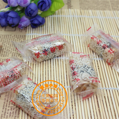 熱賣(mài) 廣東潮汕特產(chǎn) 揭西河婆香蓮子單條包裝白黑芝麻夾心軟糖糖果