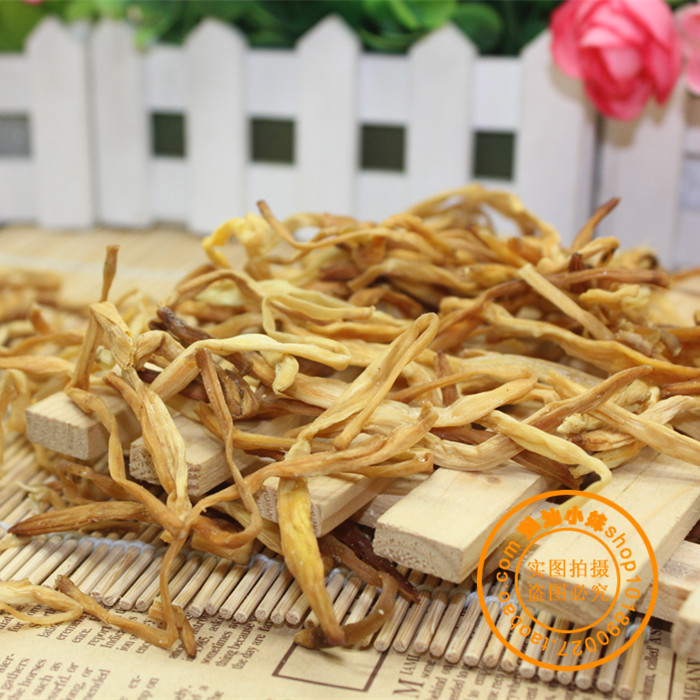潮汕農(nóng)家純天然干貨黃花菜 金針菜 煲湯好佐料