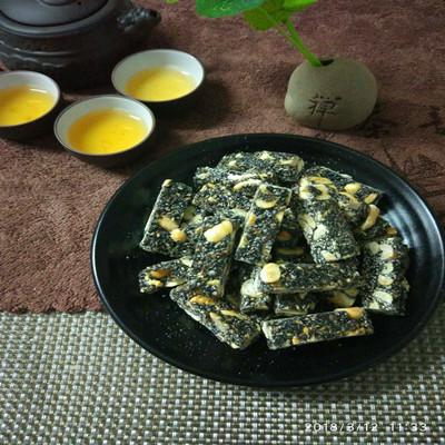 3件包郵！潮汕特產(chǎn)豆幫條 芝麻豆仁條 黑芝麻酥 芝麻糖 低糖零食